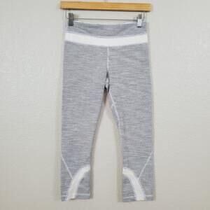 Lululemon Run Inspire Crop II Size 4 Wee Are From‎ Space White Combo Fossil